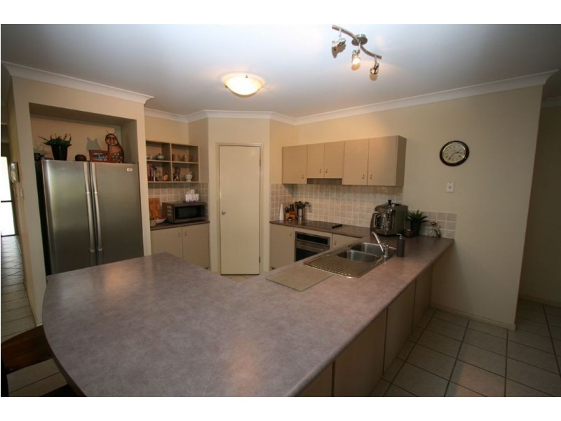10 Springall Place, Wakerley QLD 4154