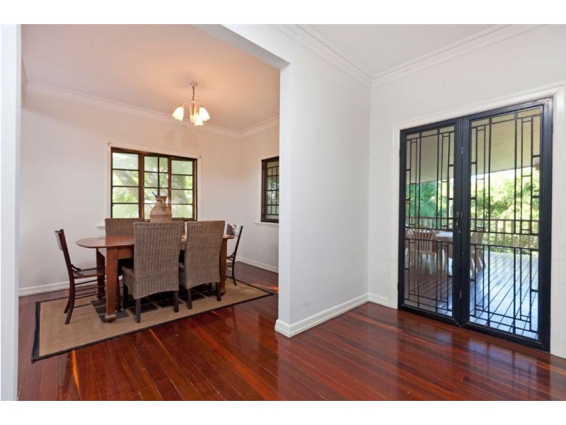 602 Vulture Street East, East Brisbane QLD 4169