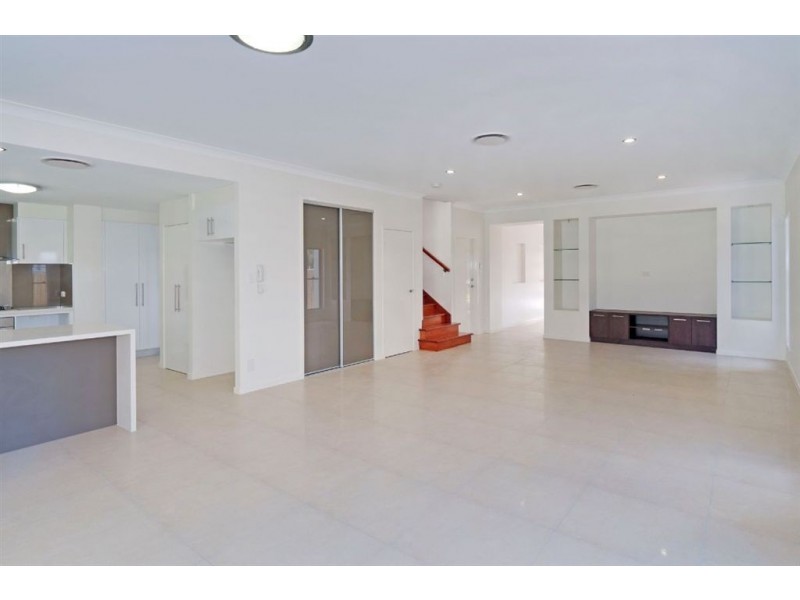 5 Pennington Street, Gumdale QLD 4154