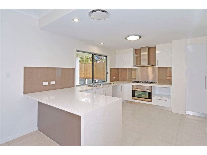 5 Pennington Street, Gumdale QLD 4154