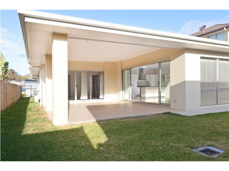 8 Wilson Place, Gumdale QLD 4154