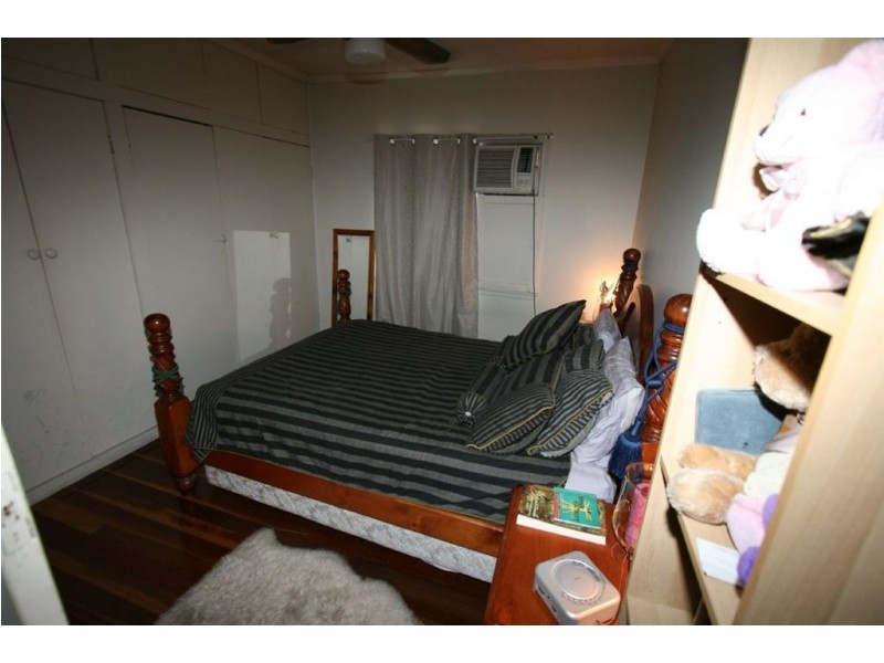 75 Southwick Street, Wynnum QLD 4178