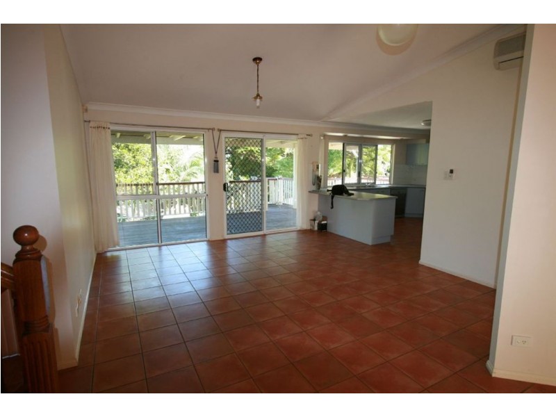 175 Oceana Terrace, Lota QLD 4179