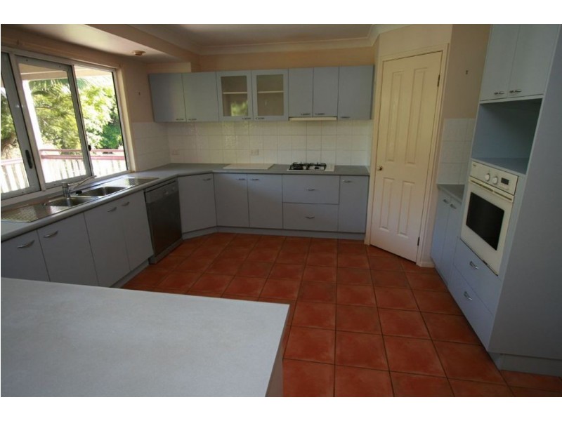 175 Oceana Terrace, Lota QLD 4179