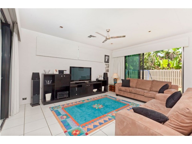 59 Waterline Crescent, Bulimba QLD 4171