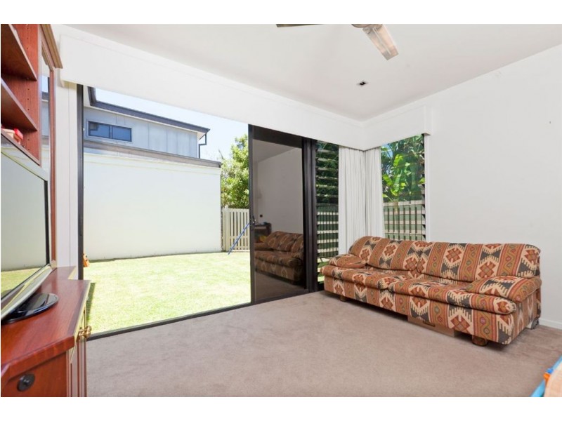 59 Waterline Crescent, Bulimba QLD 4171