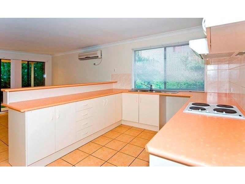 102 Hargreaves Road, Manly West QLD 4179