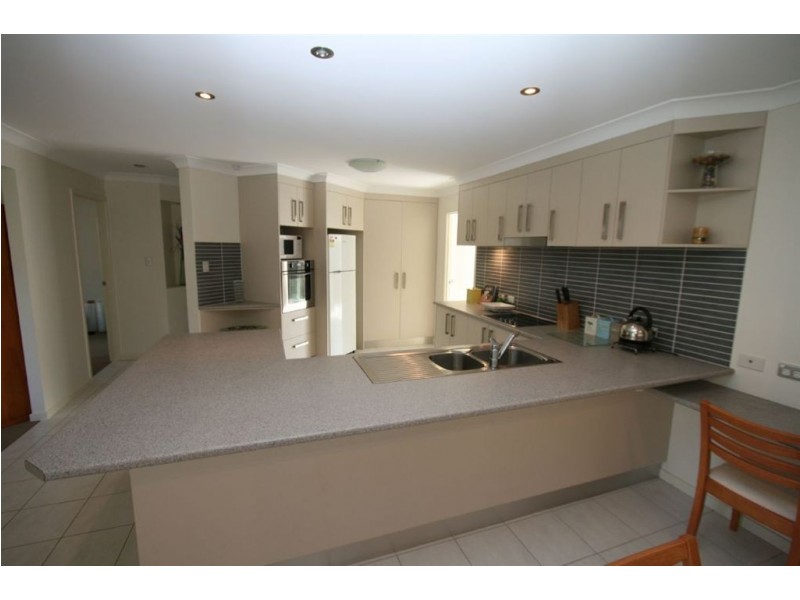 17 Olsen Court, Wakerley QLD 4154