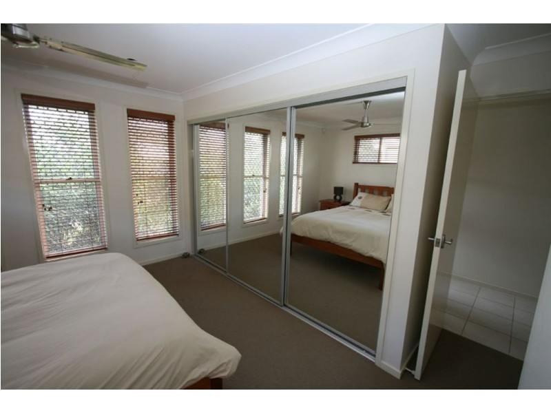 17 Olsen Court, Wakerley QLD 4154