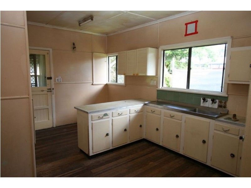 1 Heckleman Street, Carina Heights QLD 4152