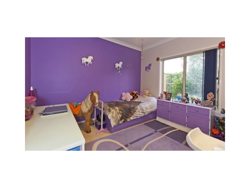 11 Razorback Close, Carindale QLD 4152