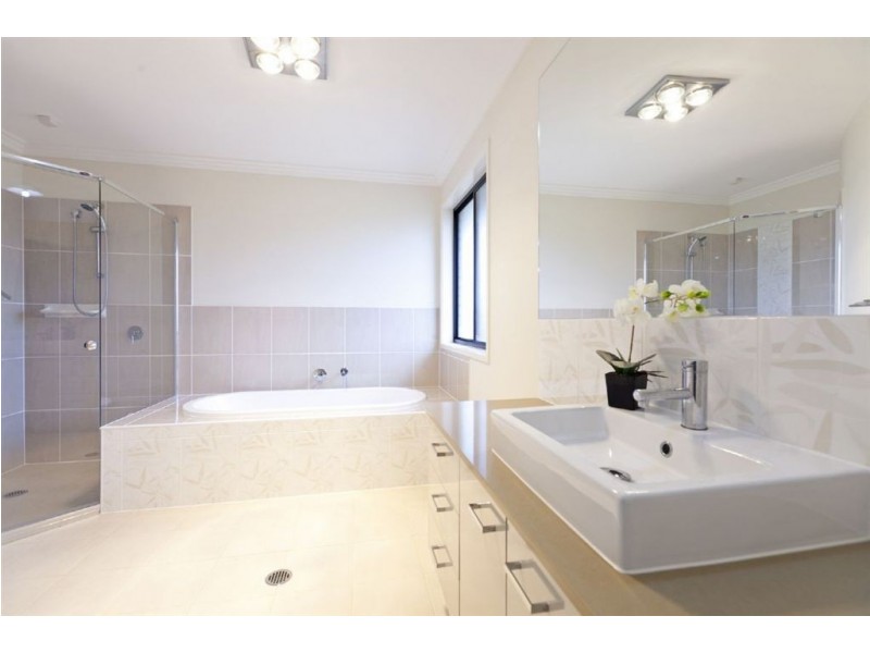 11 Nile Close, Wakerley QLD 4154