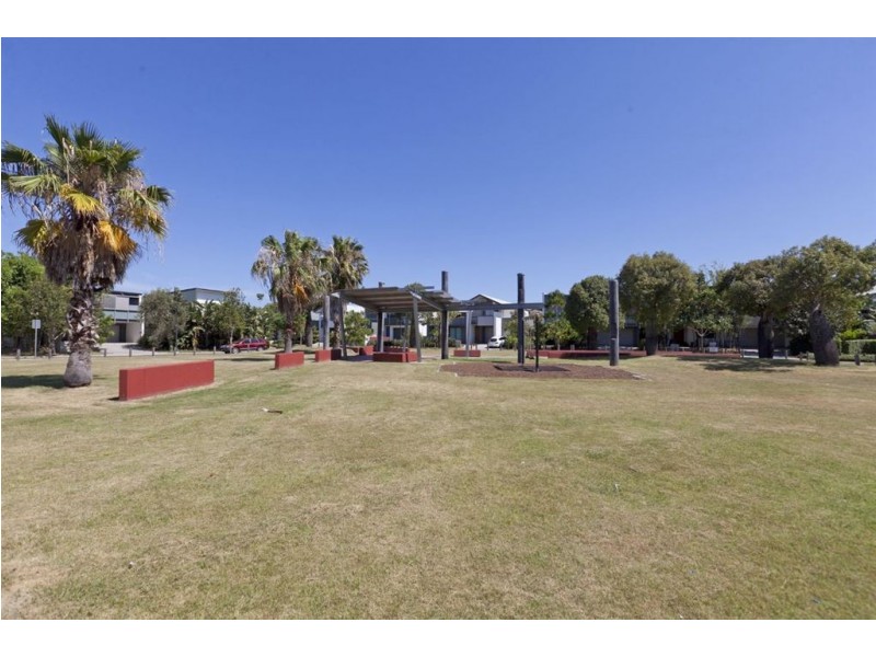 3 Dock Lane, Bulimba QLD 4171