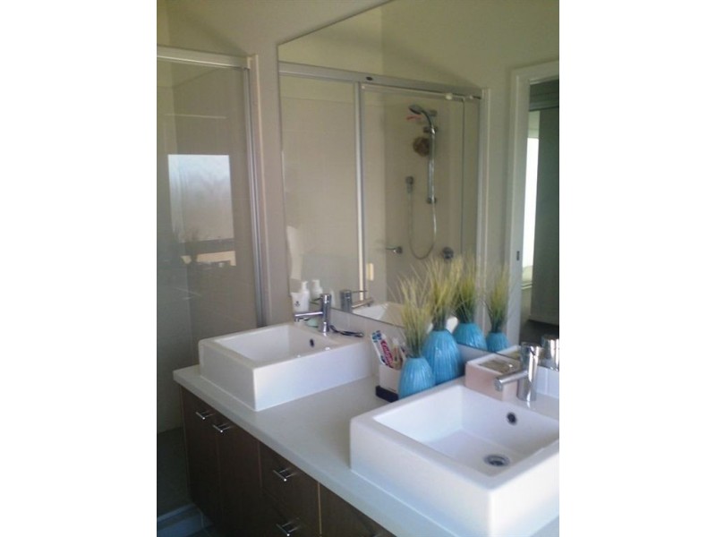 37 Watervale Parade, Wakerley QLD 4154