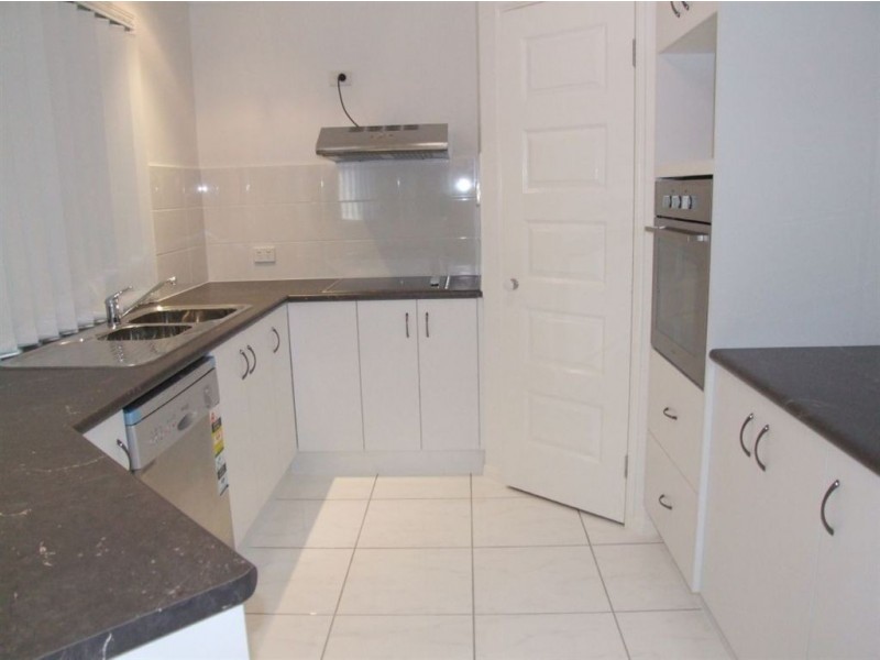 34 Wirra Circuit, Wynnum West QLD 4178