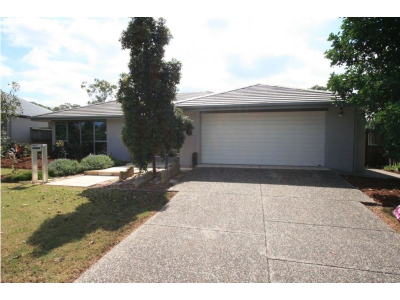 59 Torrens Close, Wakerley QLD 4154