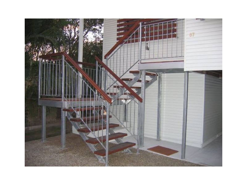 87 Moreton Avenue, Wynnum QLD 4178