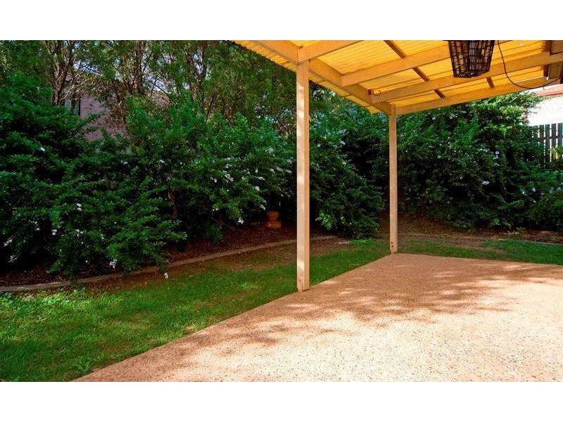 102 Hargreaves Road, Manly West QLD 4179