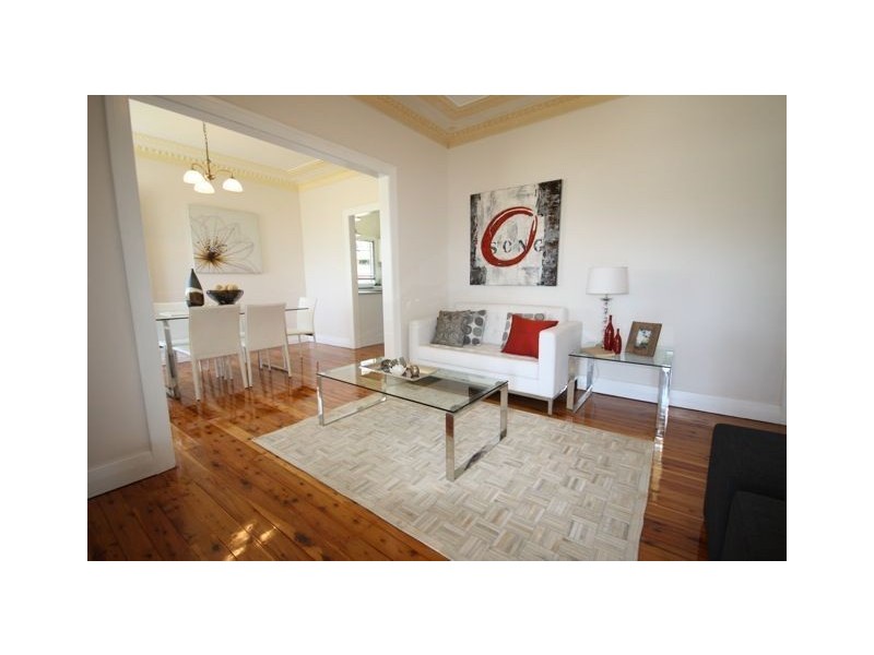 46 Crown Street, Wynnum QLD 4178