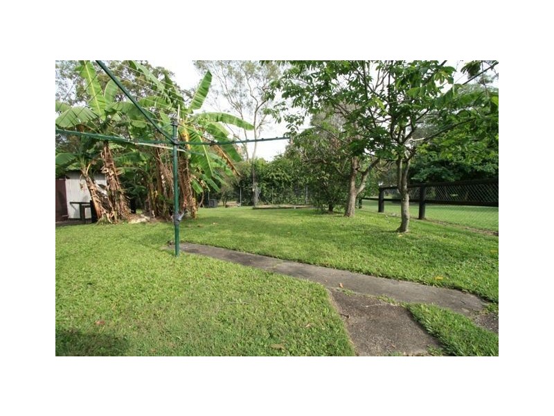 733 New Cleveland Road, Gumdale QLD 4154