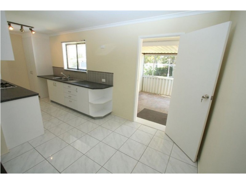 37 Rosella Street, Wellington Point QLD 4160