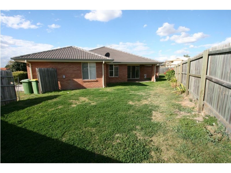 19 Dewhurst Crescent, Raceview QLD 4305