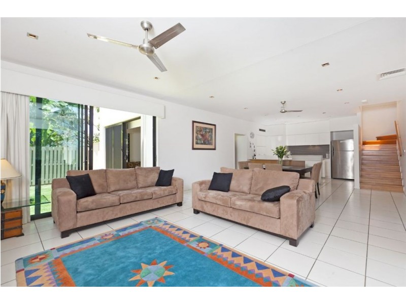 59 Waterline Crescent, Bulimba QLD 4171