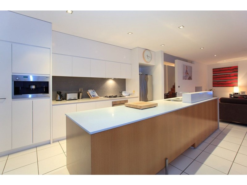 4 Ebb Court, Bulimba QLD 4171