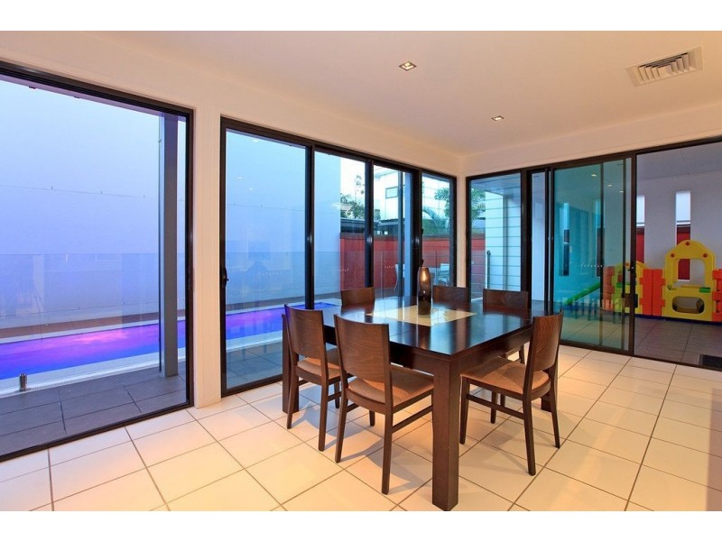 4 Ebb Court, Bulimba QLD 4171