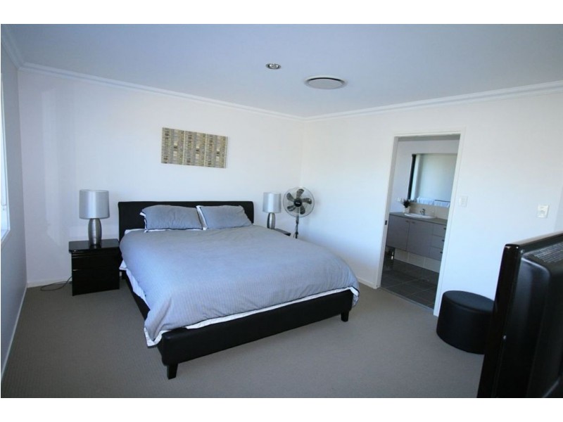 38 Friend Street, Gumdale QLD 4154