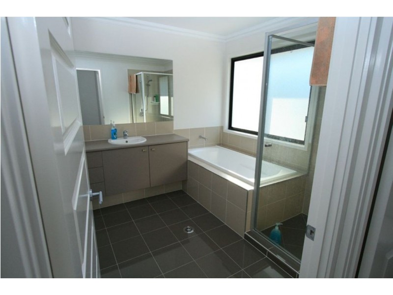 38 Friend Street, Gumdale QLD 4154