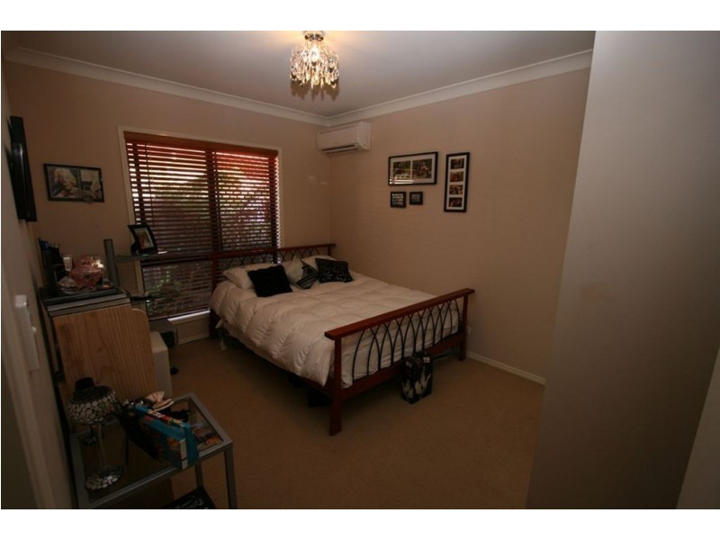 12 Williams Street, Wakerley QLD 4154