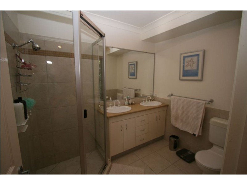 12 Williams Street, Wakerley QLD 4154