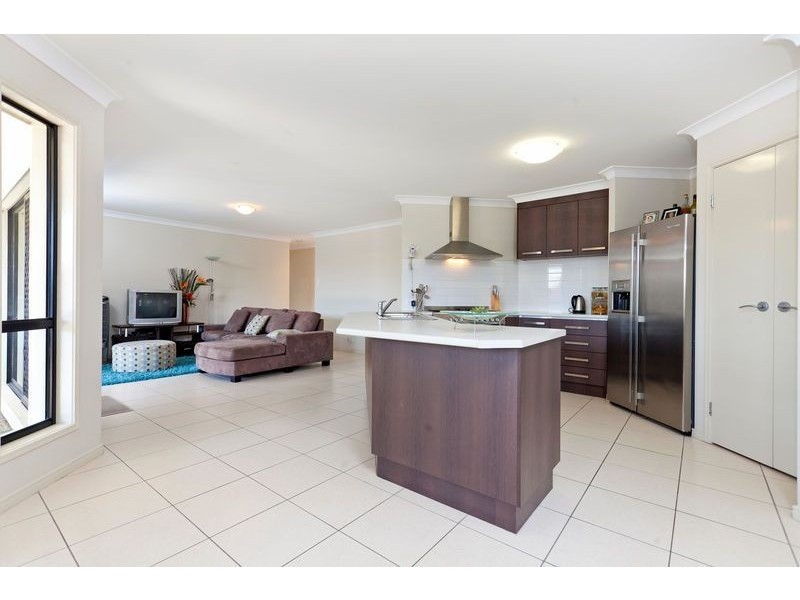 2 Rymera Crescent, Gumdale QLD 4154