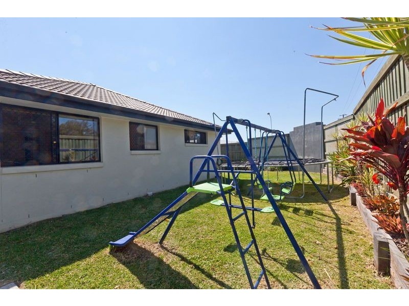 2 Rymera Crescent, Gumdale QLD 4154