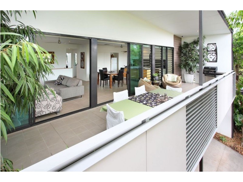 3 Dock Lane, Bulimba QLD 4171