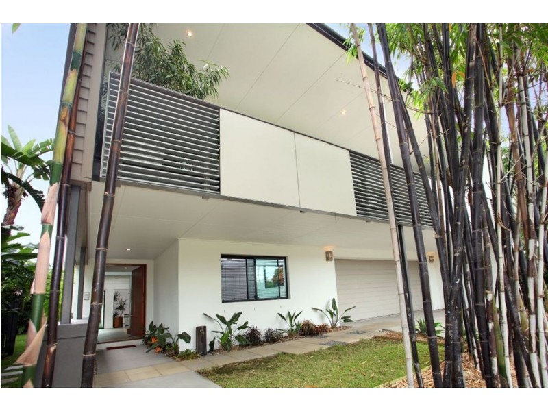 3 Dock Lane, Bulimba QLD 4171