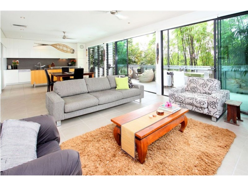 3 Dock Lane, Bulimba QLD 4171