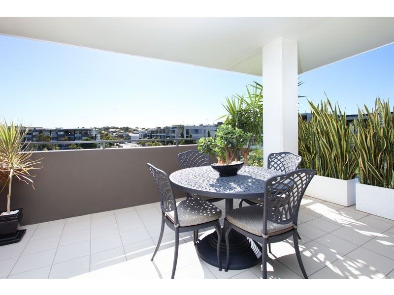 336/16 Waterline Crescent, Bulimba QLD 4171