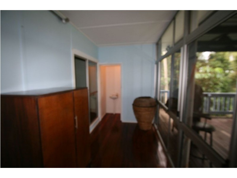 33 Claremont Street, Birkdale QLD 4159
