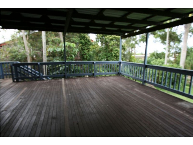 33 Claremont Street, Birkdale QLD 4159