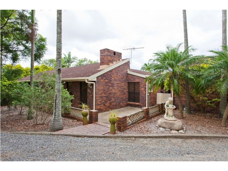 747 New Cleveland Road, Gumdale QLD 4154