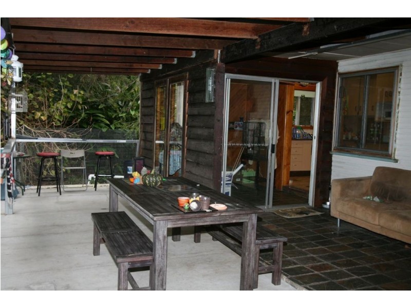 1080 New Cleveland Road, Gumdale QLD 4154