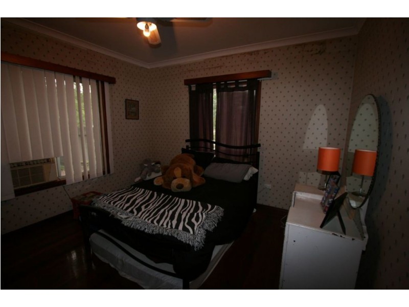 1080 New Cleveland Road, Gumdale QLD 4154