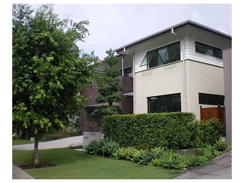 34 Shore Crescent, Bulimba QLD 4171