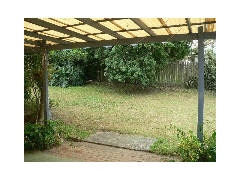 32 Meron Street, Wynnum West QLD 4178