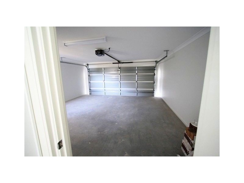 21 Bailey Street, Wakerley QLD 4154