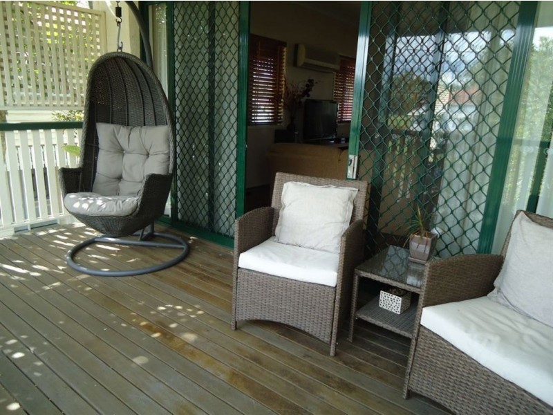 15 Adina Street, Norman Park QLD 4170