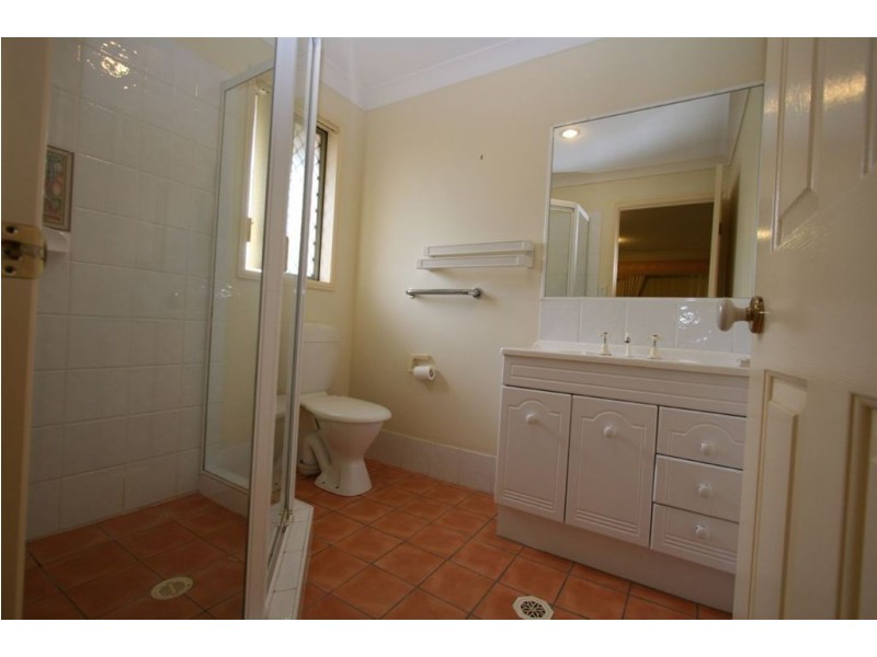 16 Rudkin Street, Wakerley QLD 4154