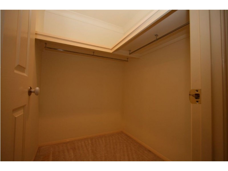 16 Rudkin Street, Wakerley QLD 4154